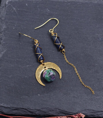 Lapis lazuli crescent moon earrings
