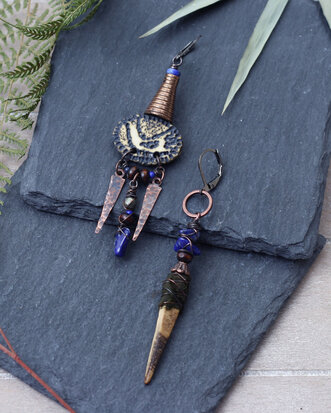 Tribal earrings with lapis lazuli