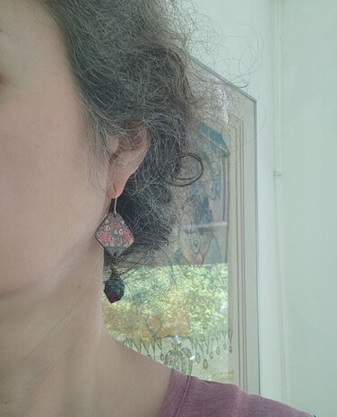 Gypsy floral earrings with amber