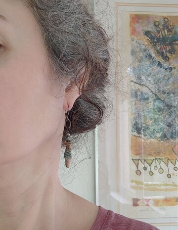 Flying bird Copper old rose earrings