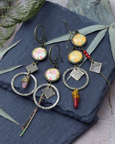 Bronze geometric floral earrings