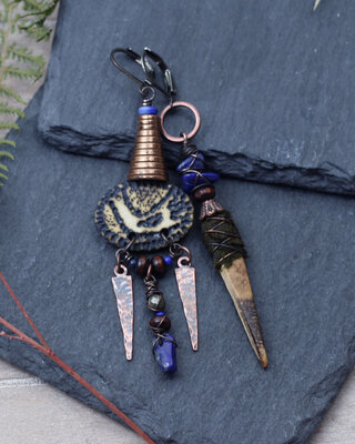 Tribal earrings with lapis lazuli